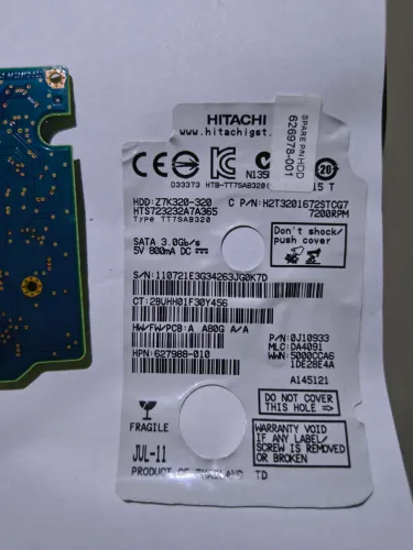Placa lógica HD Hitachi Z7K320-320 de 320GB, leia a descrição.