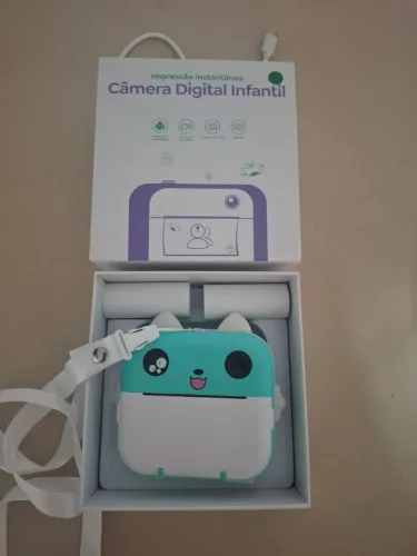 Máquina Fotográfica com Impressão na Hora
