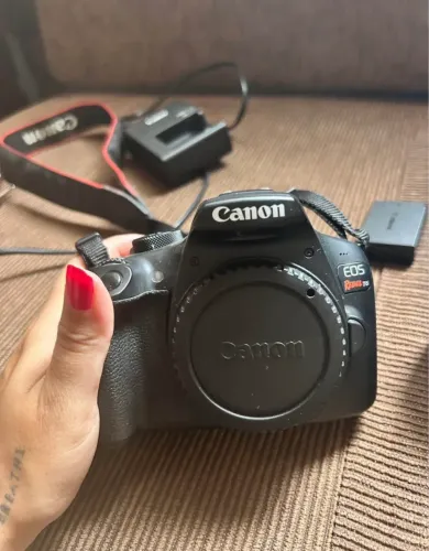Camera Canon T6 + lentes