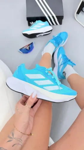 Tenis Adidas Boston 11 Azul bebê