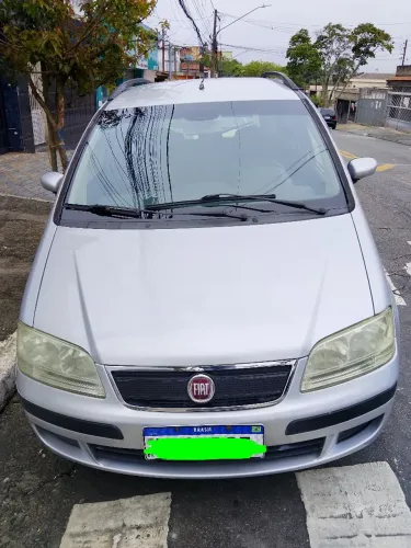 Fiat Idea ELX 1.8 MPI Flex 8V 5P 2010