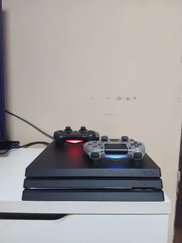Ps4 Pro 1tb completo