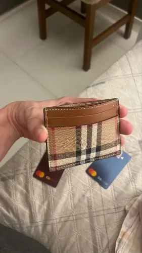 Carteira Burberry 