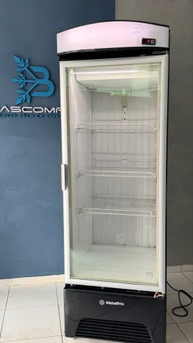 Freezer Semi Novo Metalfrio 497L Frosfre, 0 a -20 controlador digital.Garantia de 8 mês