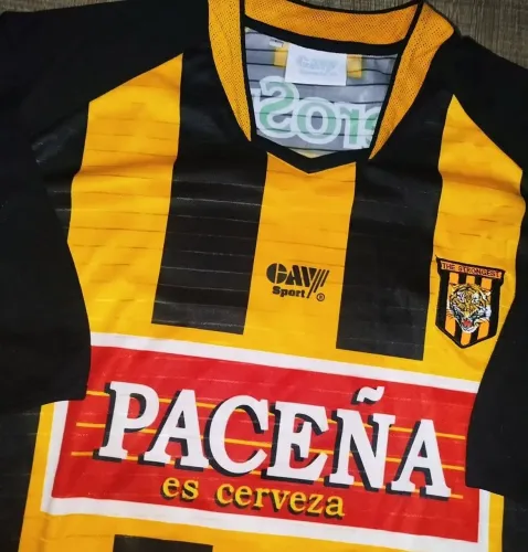 Camisa THE STRONGUEST BOLÍVIA OFICIAL ANO 2005