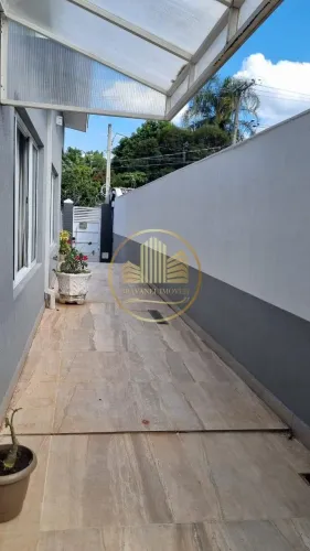 Casa de rua em Medeiros - Jundiaí