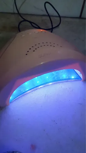 Vendo cabine de unha