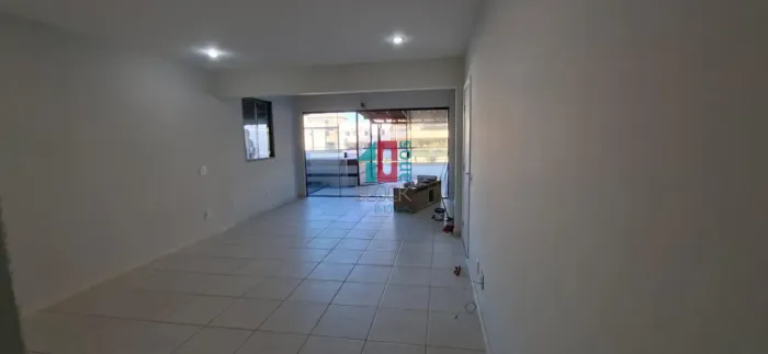 Recreio dos Bandeirantes | Cobertura 4 quartos, sendo 2 suites