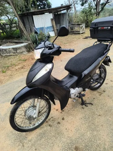 Vendo Honda biz 125 es