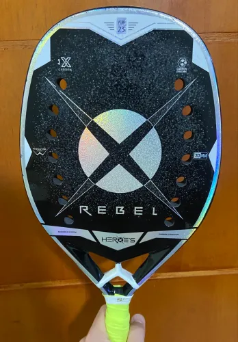 Raquete Beach Tennis Heroes Rebel