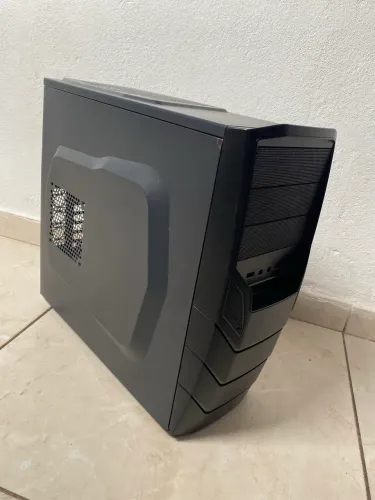 Gabinete PC i3 + 4GB RAM + GT 730 + Fonte 500W (Leia a descrição - Com Detalhe)