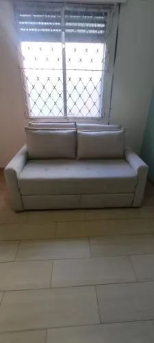 SOFÁ-CAMA DE CASAL EM ÓTIMO ESTADO