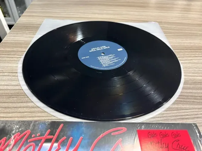 Disco de Vinil LP Motley Crue Girls Girls Girls