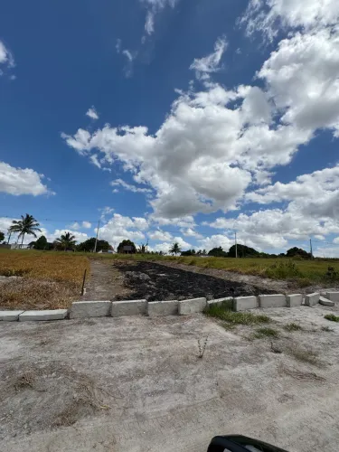 LOTE 20 X 9. Beira da pista na baixa da onça.