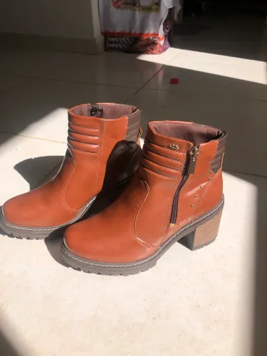 Bota Dakota Cabo Baixo