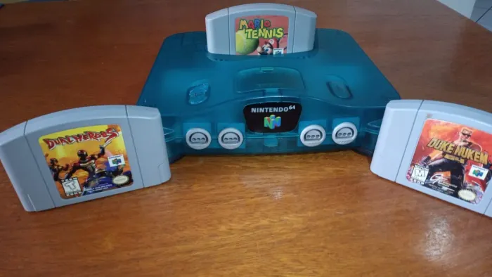 Nintendo 64 original com 3 jogos