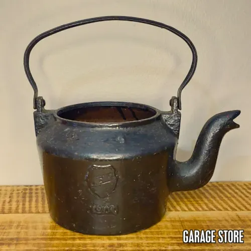 Chaleira Antiga de Ferro Phoenix (Nº 0)