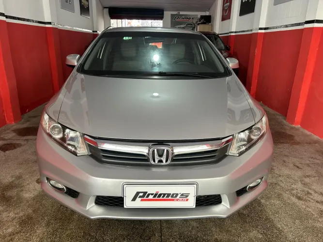 Honda Civic Sedan LXS 1.8/1.8 Flex 16V Aut. 4P 2014