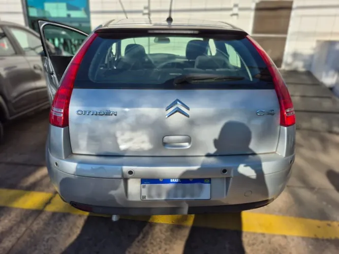 Citroen C4 Excl.2.0/2.0 Solaris Flex 16V 5P Aut. 2011