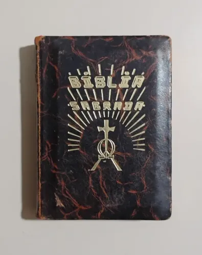 Bíblia Sagrada Católica Tradução dos Monges Beneditinos e Maredsous 1964