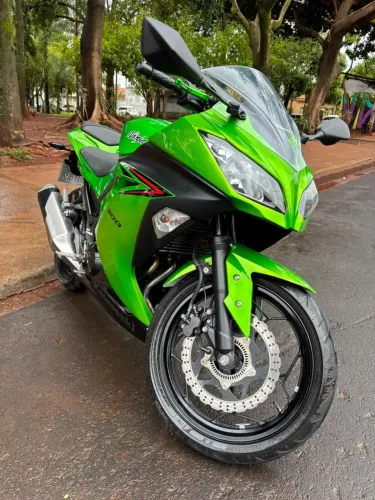 KAWASAKI NINJA 300 ABS 2024