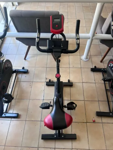 Máquinas de musculação