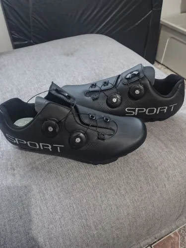 Sapatilha MTB n41 com trava catraca