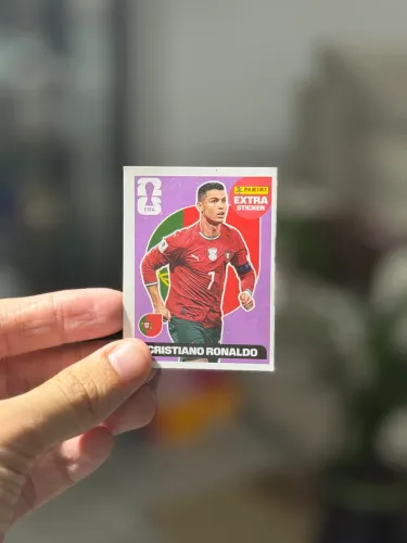 CRISTIANO RONALDO LILÁS - FIGURINHA COPA DO MUNDO