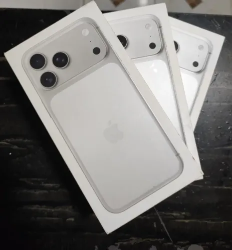 iPhone 17 Pro Max 256 GB Silver