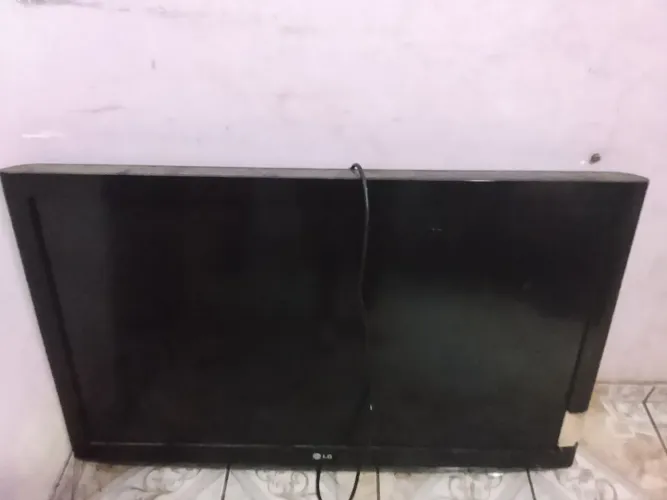 Tv LG 42 parou de funcionar liga tela preta