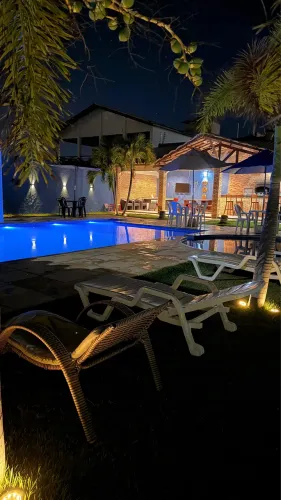 Alugo CASA de Praia em Águas Belas (CAPONGA) (município de Cascavel Ceará).
