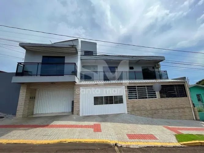 Casa á venda no bairro Presidente Médici, Chapecó - SC .