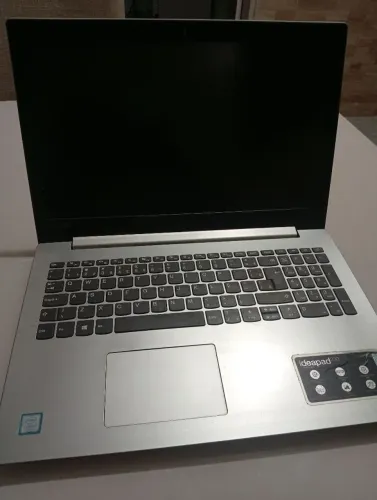 Vendo Notebook Lenovo Ideapad Core i3