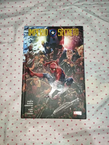 HQ IMPÉRIO SECRETO - CAPA DURA