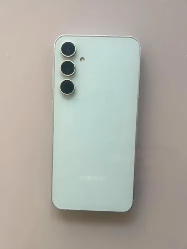 Samsung Galaxy S23 FE 256GB - Estado de Novo (Completo na Caixa)