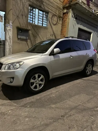 Toyota RAV4 2.4 4X2 16V 170cv Aut. 2011