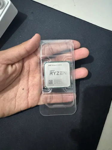 Ryzen 3 2200G - NOVO