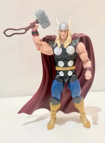thor marvel legends 80th anniversary - Marvel Select 