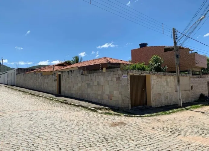 Vendo Casa em Pesqueira