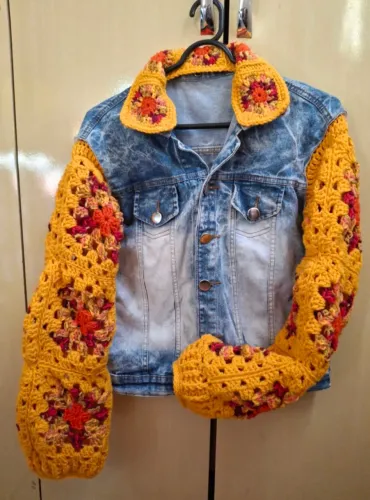 Jaqueta jeans crochê