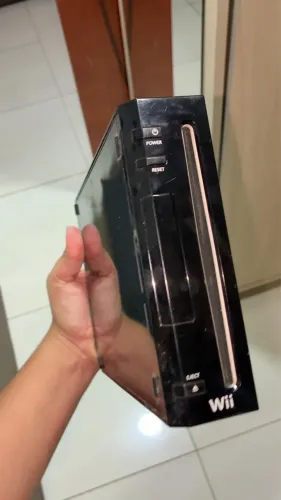 NINTENDO WII BEM CONSERVADO