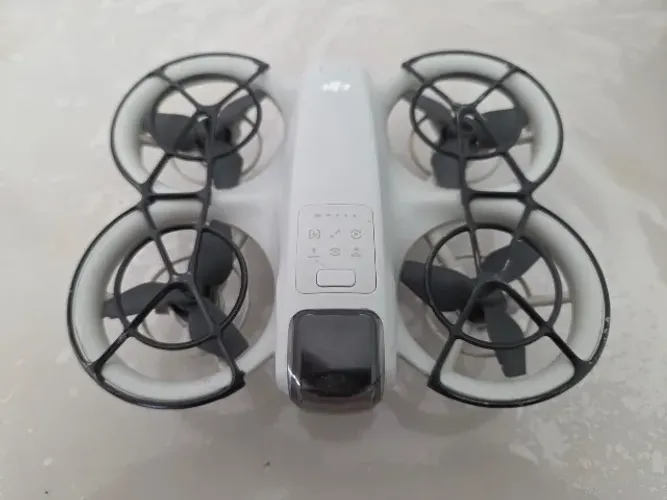 DJI NEO FLY MORE COMBO + BATERIA EXTRA E ADICIONAIS