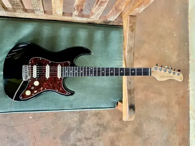 Guitarra Sire S3 com upgrade captação Malagoli
