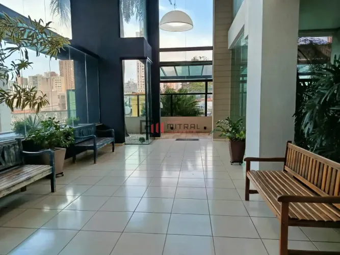 Apartamento à venda no Edifício Inédito com 2 dormitórios, Centro, Londrina, PR