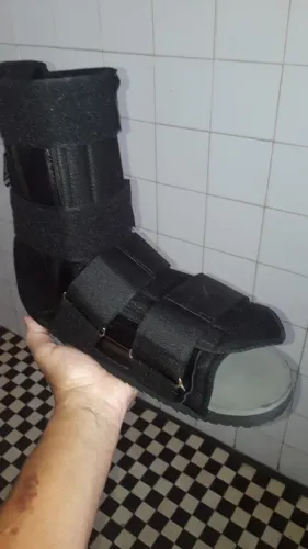 Bota Ortopédica ( G ) 41 a 44.