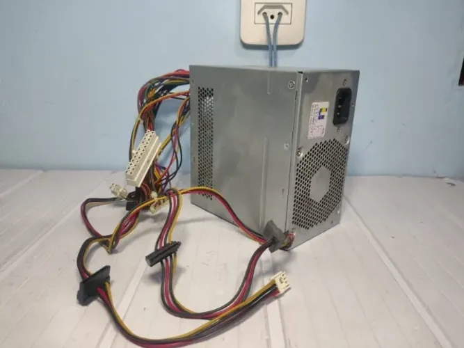 Fonte LiteOn 300W 80 Plus Bronze