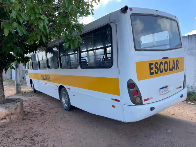 Ônibus 