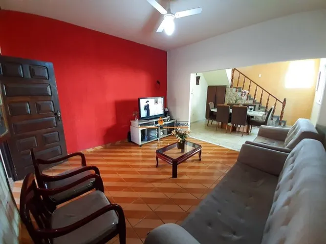 Casa 4 quartos - Candelária