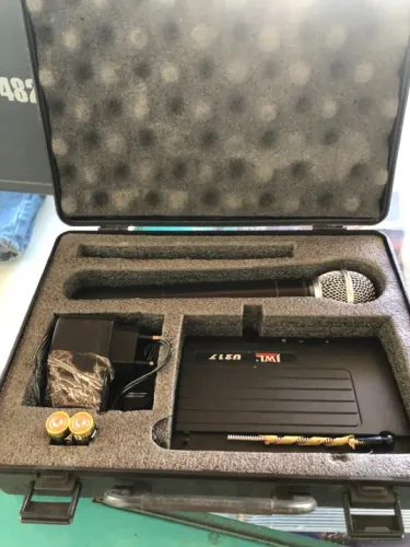 Kit Microfone Profissional Sem Fio De Mão Longo Alcance