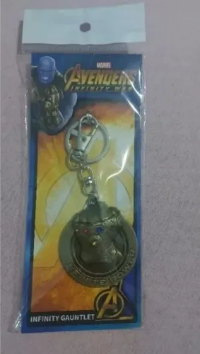 Chaveiro Avengers Infinity War Manopla do Thanos